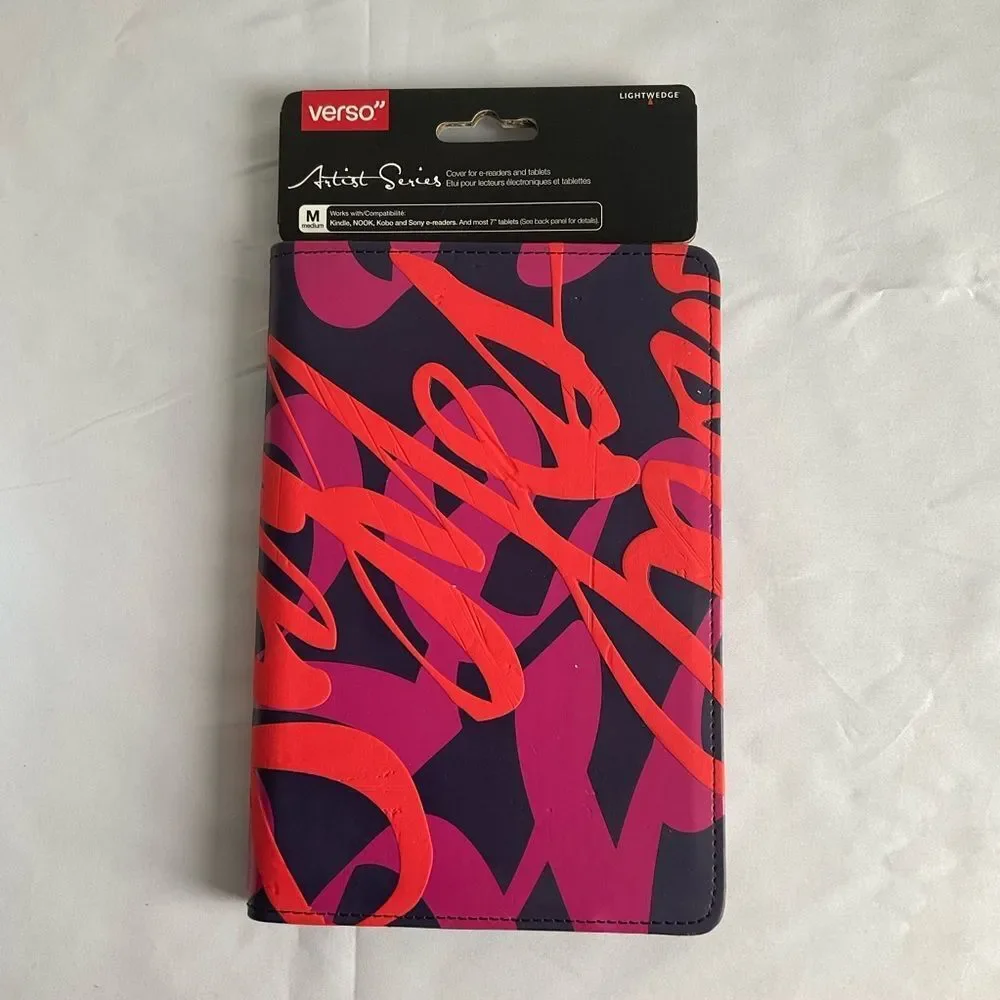 Case cover for e-readers and tablets NWT